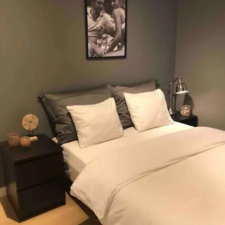 Moderne Midt I Bykjernen * Bergen